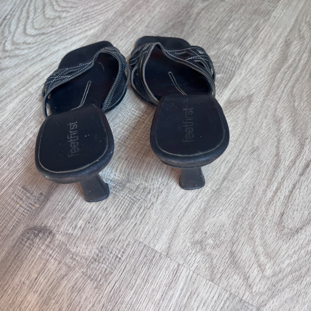 Vintage Women's High Heels (Size 36) - Picture 2 of 3